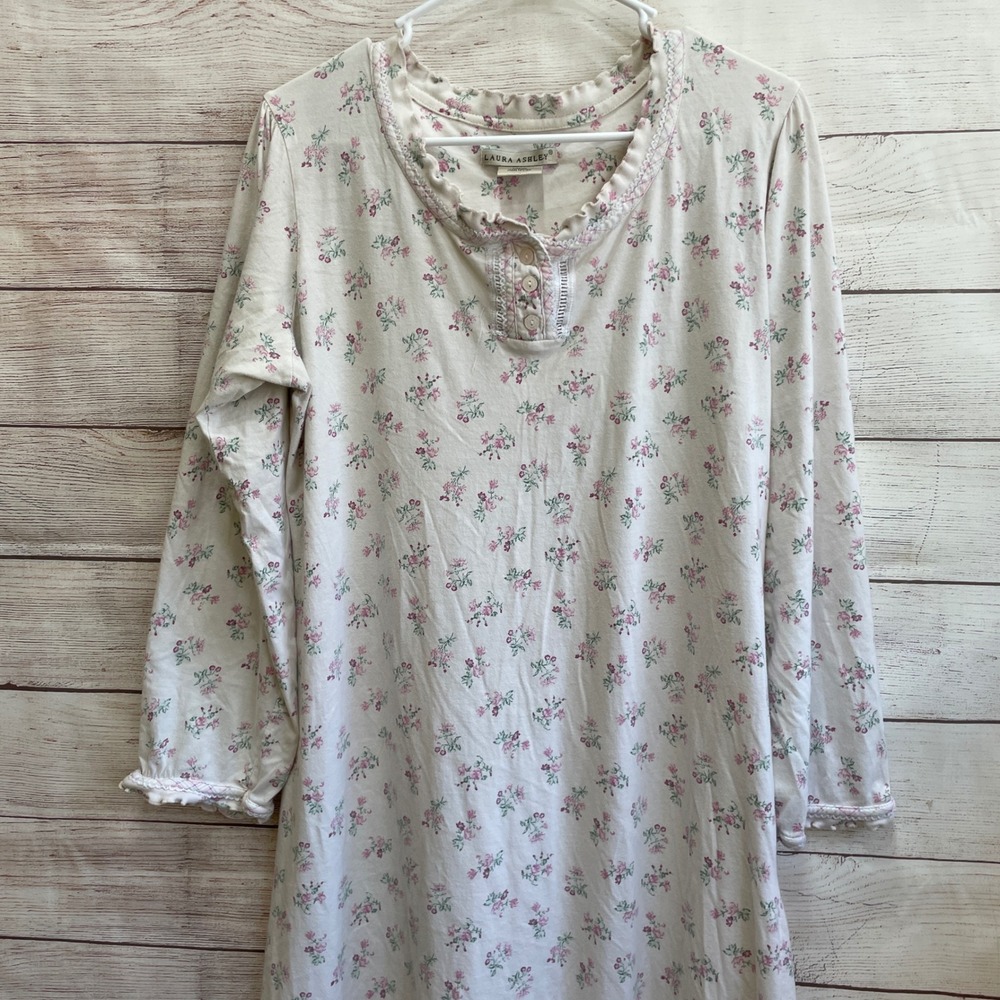 NEW WITH TAGS EILEEN WEST LONG FLORAL GOWN IN 100% COTTON - Picture 3 of 8